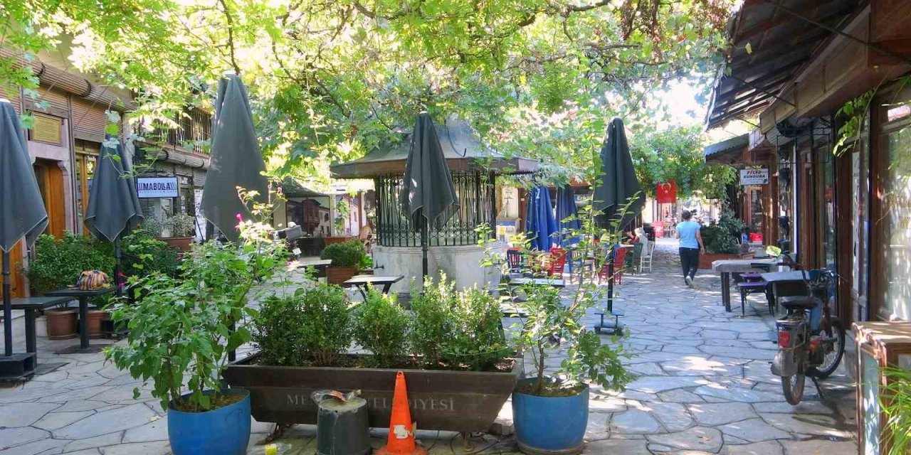 Tarihi arastada yok olmaya başlayan meslekler yaşatılıyor