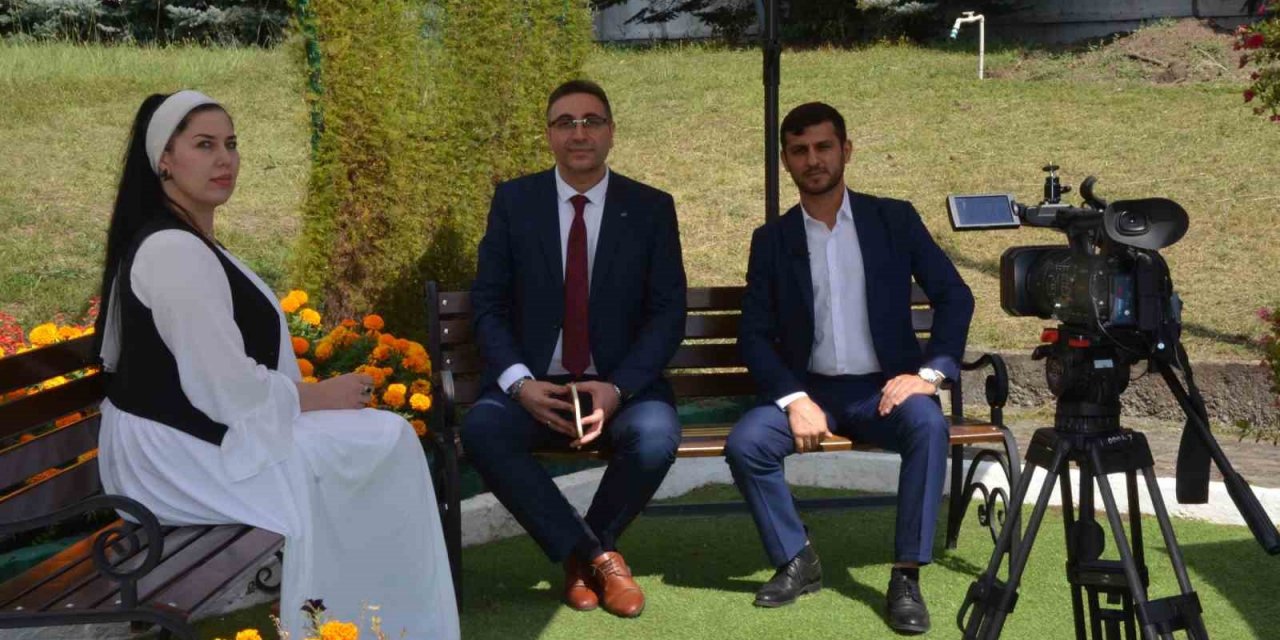 Manisalı şair, Rusya 1 TV’de Türk şiirini anlattı