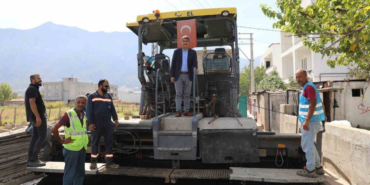 Şehzadeler Belediyesi’nden dört mahalleye 7 milyonluk hizmet