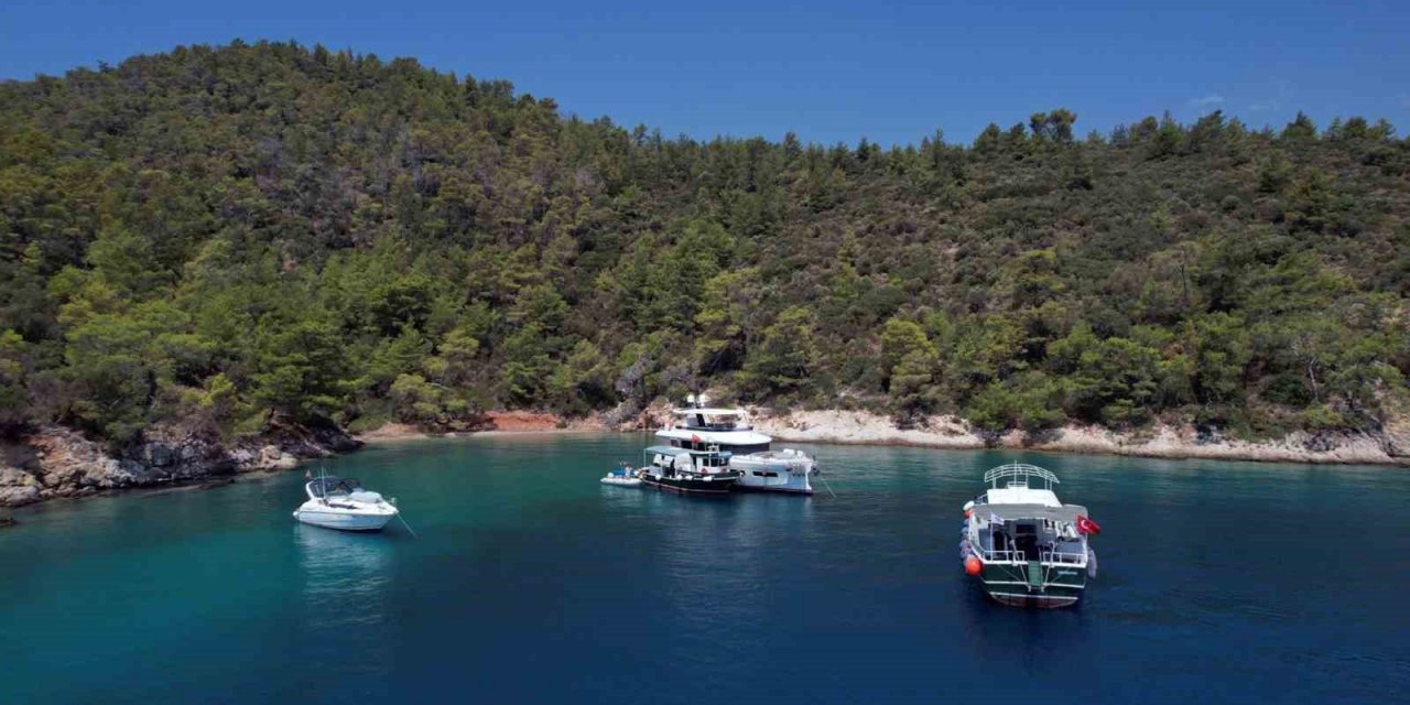 Büyükşehir 2023 yılında 10 Bin tekneden atık topladı