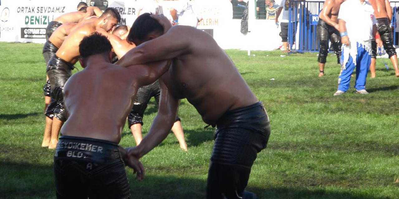 500 pehlivan Denizli’de er meydanına çıktı