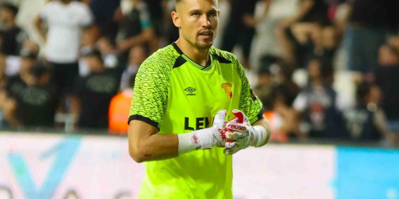 Göztepe’de Mateusz Lis, 3 maçta kalesini gole kapadı