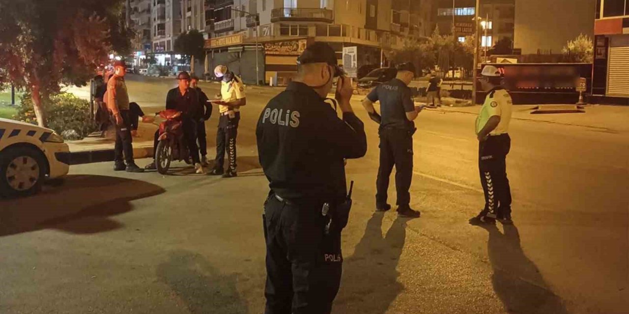 Emniyet güçleri Manisa’nın huzuru için denetimleri sıklaştırdı