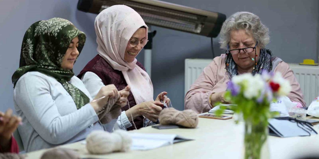 8 merkezde 34 farklı kurs Bucalıları bekliyor