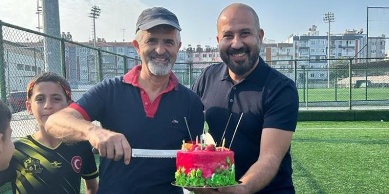63. yaşını da yeşil sahalarda kutladı
