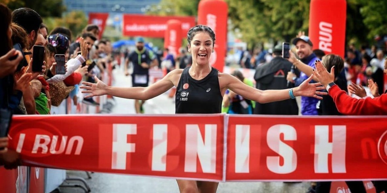 Özlem Işık, Bursa’da zirvenin sahibi oldu