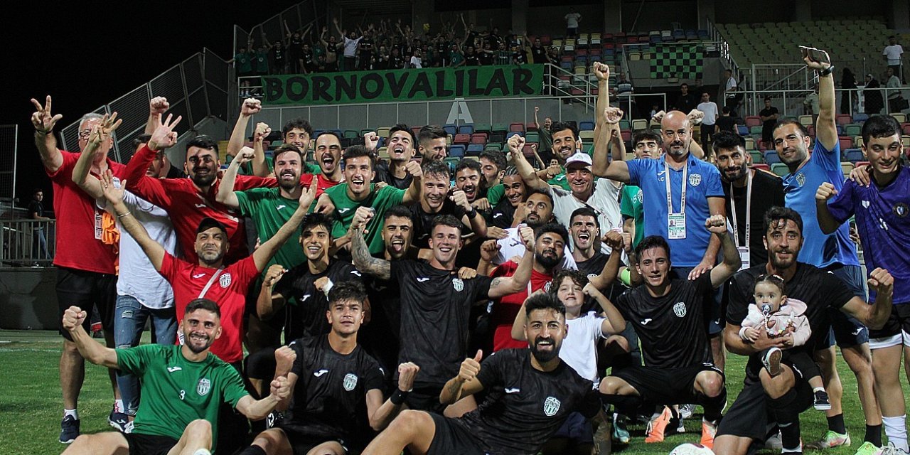 Bornova 1877’den 4 maçta 13 gol