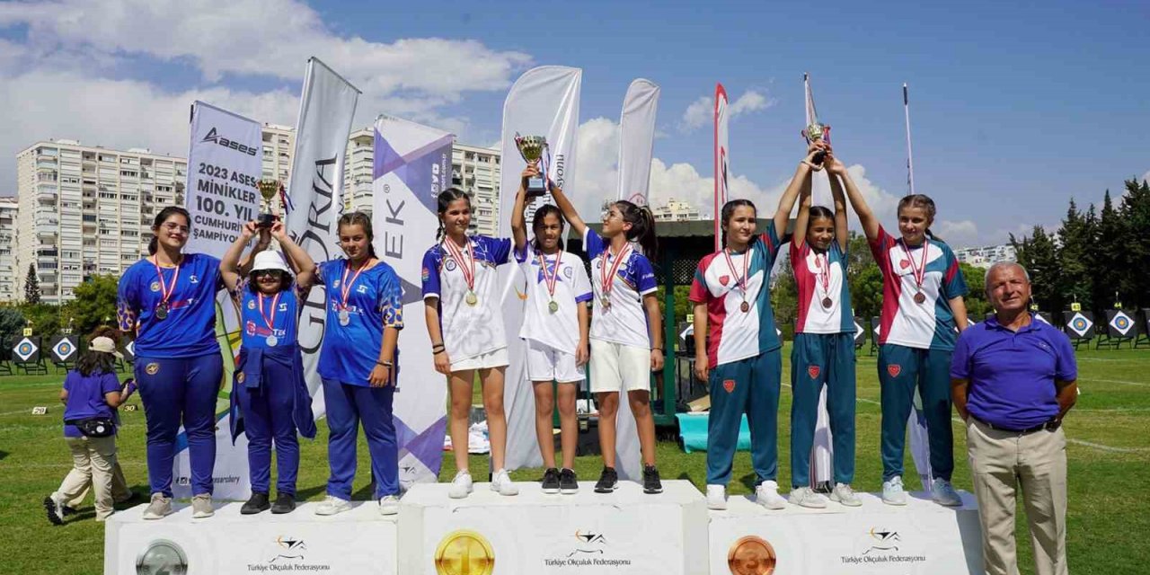 Büyükşehir okçuları Türkiye şampiyonu