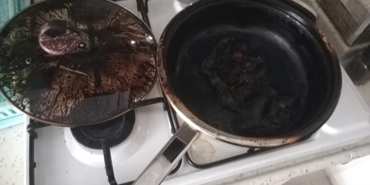 Tarihi Salı Pazarı’nda yangın paniği