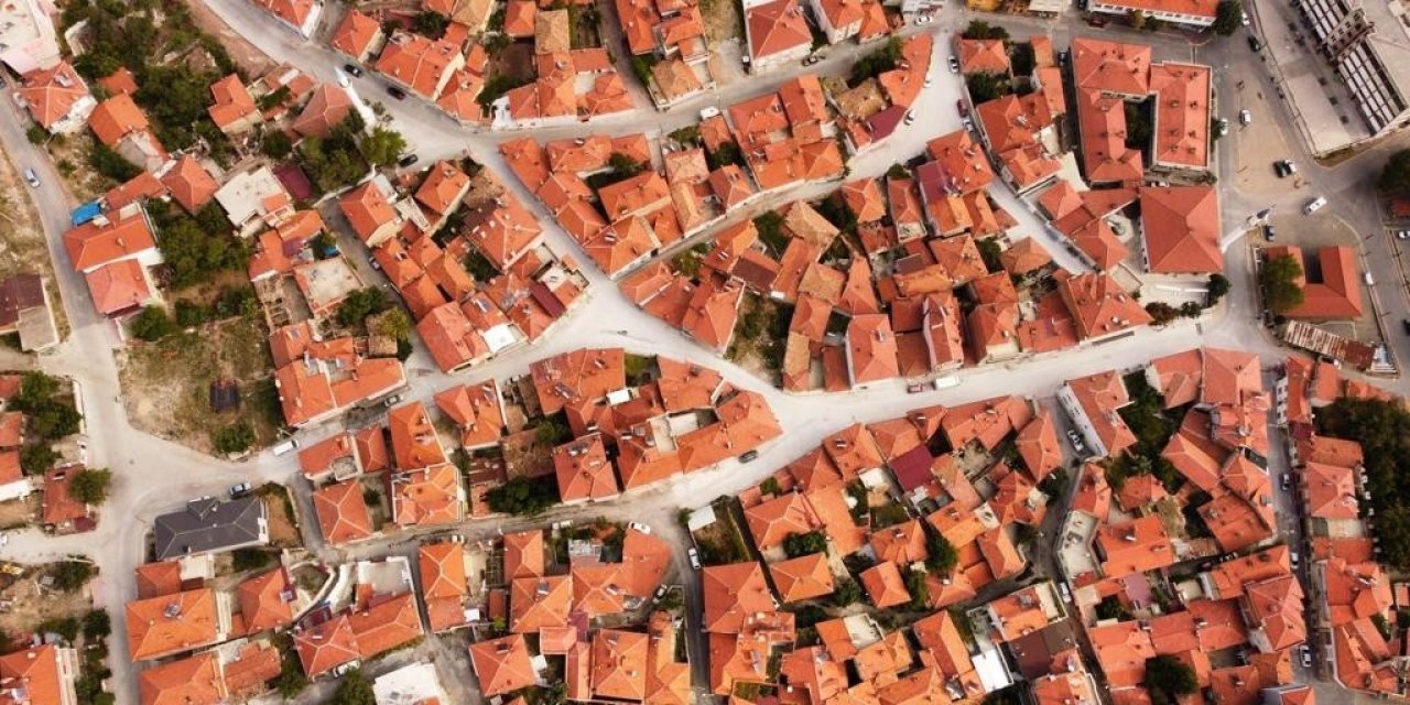 Tavas’ın çehresi dev üst yapı çalışmasıyla değişiyor