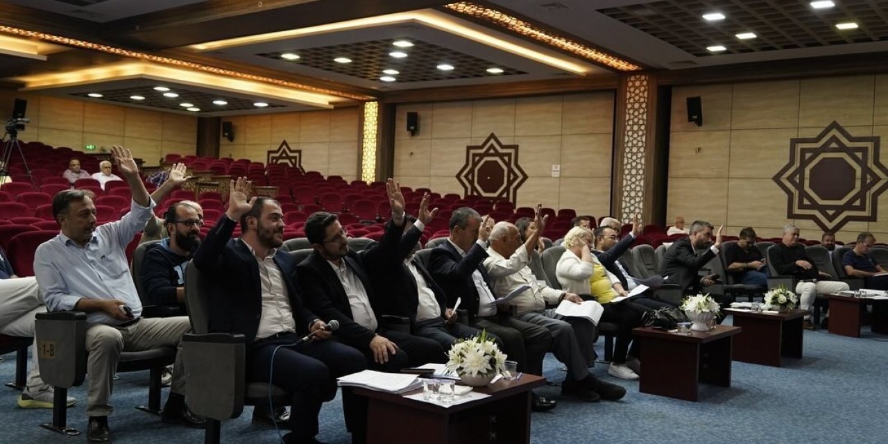 Yunusemre’nin yeni meydanının adı 100. Yıl Meydanı olarak kabul edildi