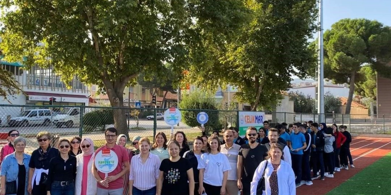 Sarıgöl’de ’Dünya Yürüyüş Günü’ için yürüdüler