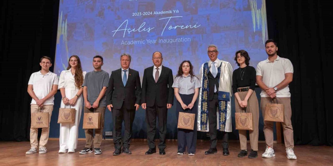 Yaşar Üniversitesi’nde yeni akademik yıl heyecanı