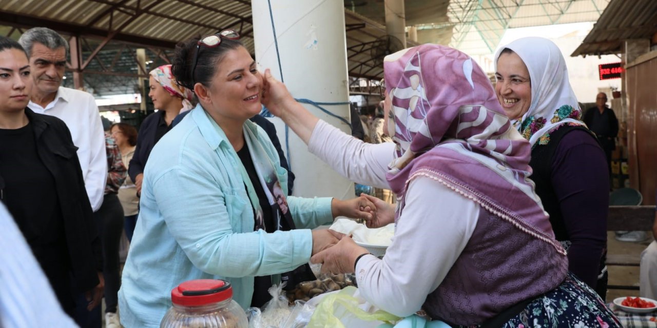 Başkan Çerçioğlu, Sultanhisar Pazarı’nda vatandaşlarla buluştu
