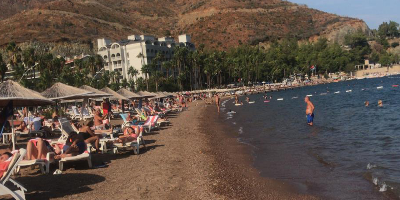 Deniz, kum ve güneş keyfi