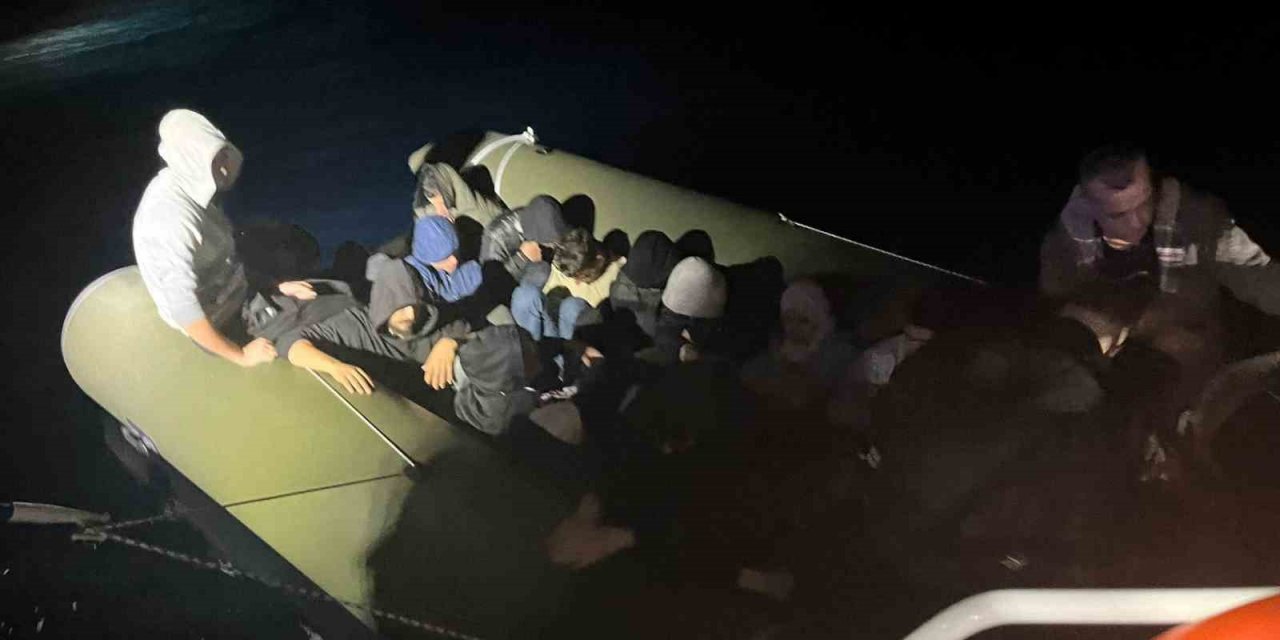Aydın’da 54 düzensiz göçmen kurtarıldı