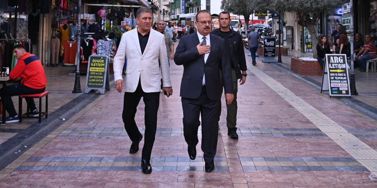 Vali Canbolat, esnafları ziyaret ederek hayırlı işler diledi