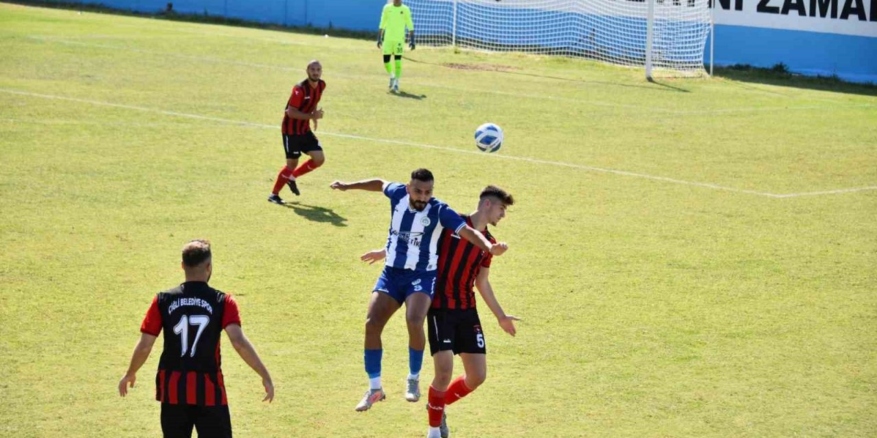 İzmir Süper Amatör Ligi: Aliağa Belediyesi Helvacı Spor: 1 - Çiğli Belediyespor: 1