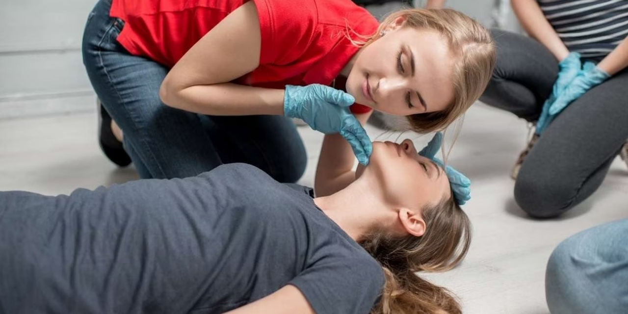 İlk yardım eğitimi nedir? Nasıl ilk yardımcı olunur?