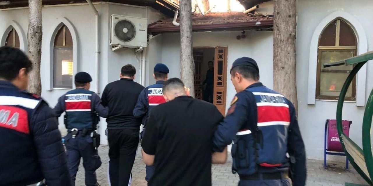 Manisa jandarmasından 17 ilçede eş zamanlı uyuşturucu operasyonu