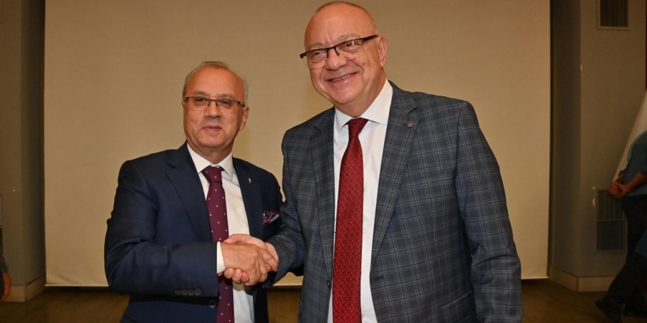 Büyükşehirden Salihli’ye kilit parke taşı desteği