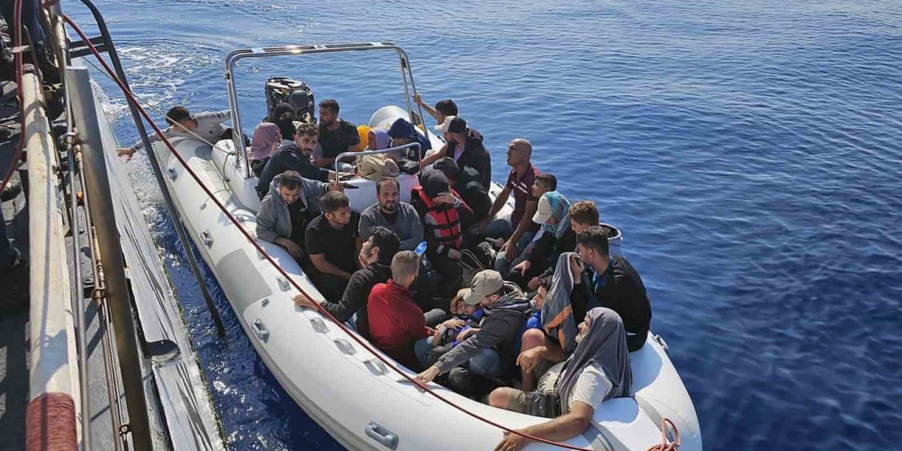 Fethiye’de 26 düzensiz göçmen kurtarıldı