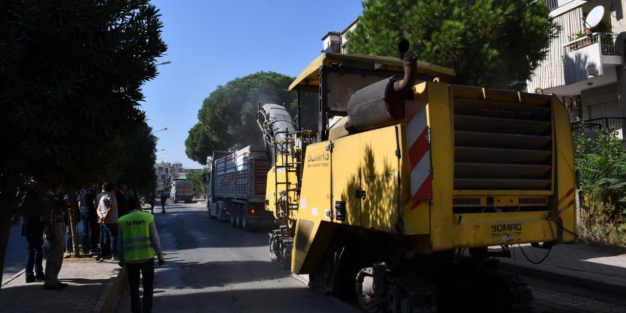 Salihli Site Caddesi’nde asfalt çalışmaları başladı