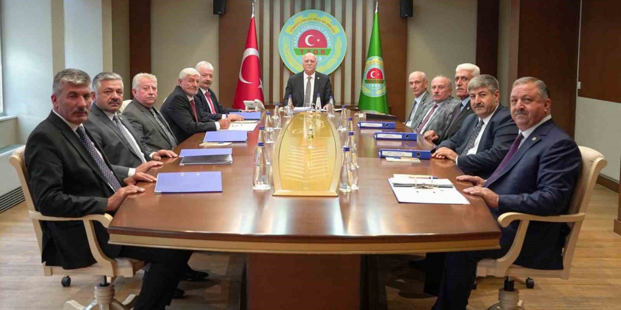 Baştuğ TZOB yönetim kurulu toplantısına katıldı