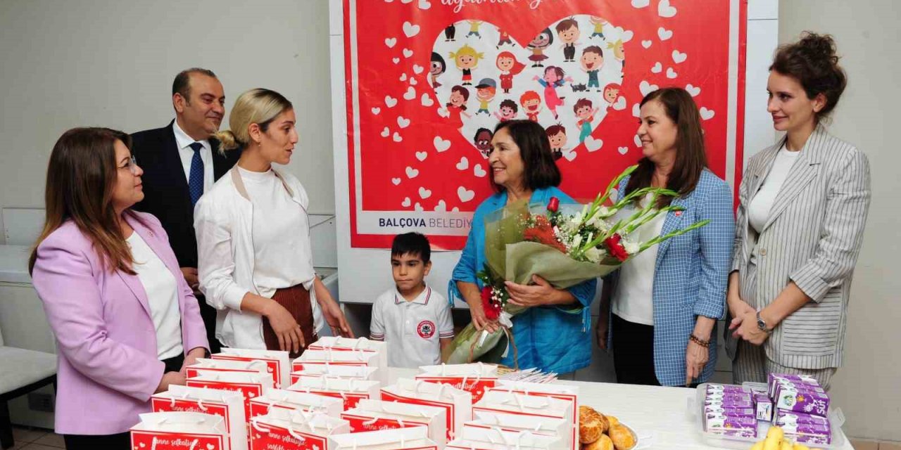 Anne başkandan mini mini birlere anne poğaçalı beslenme desteği