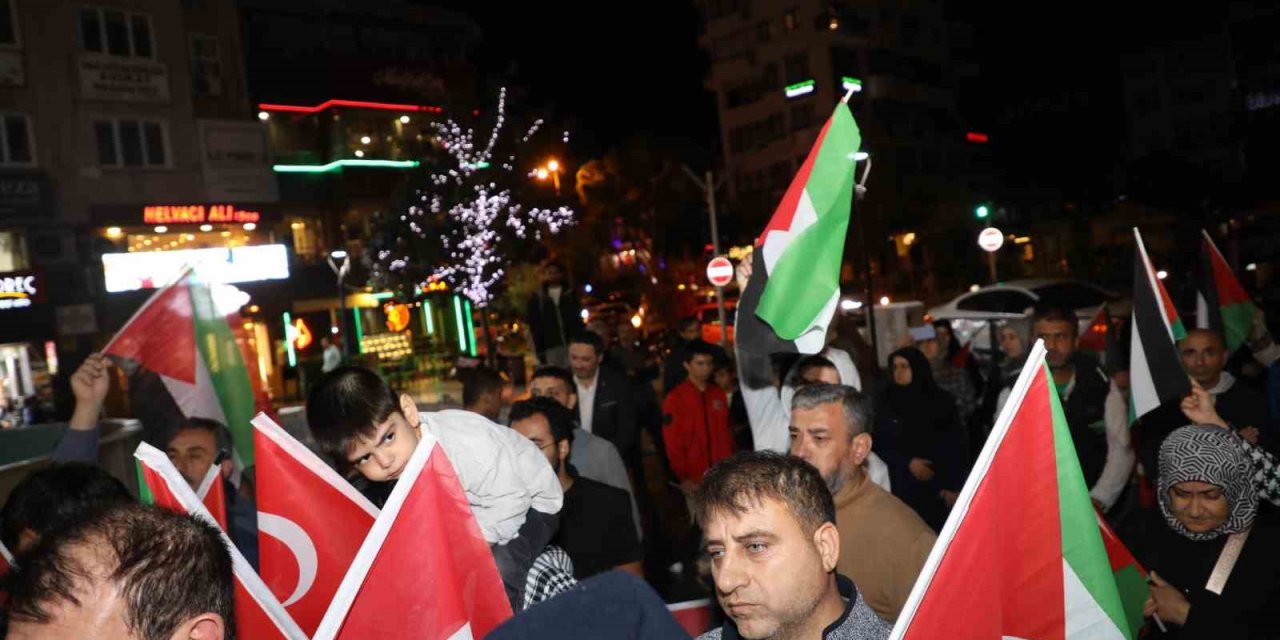 Manisa Filistin için tek yürek oldu