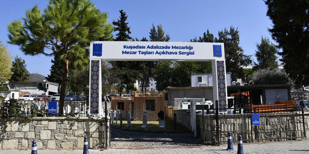 Tarihi 17’nci yüzyıla uzanan mezar taşları Kuşadası’nda sergileniyor