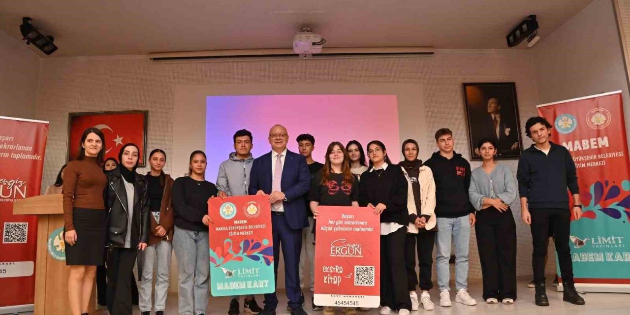 Manisa Büyükşehir’den MABEM öğrencilerine dijital destek