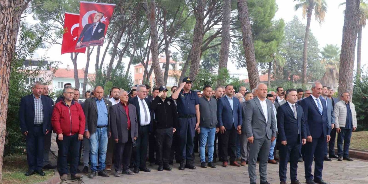 Bozdoğan’da muhtarlar günlerini kutladı