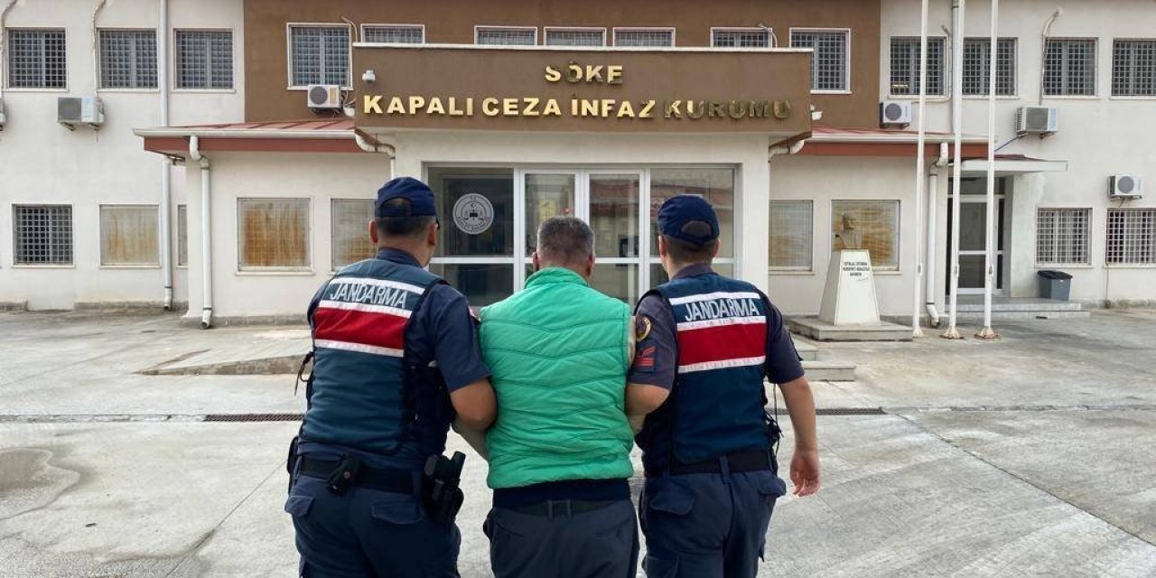 Kuşadası’nda 28 yıl hapis cezası ile aranan dolandırıcı yakalandı