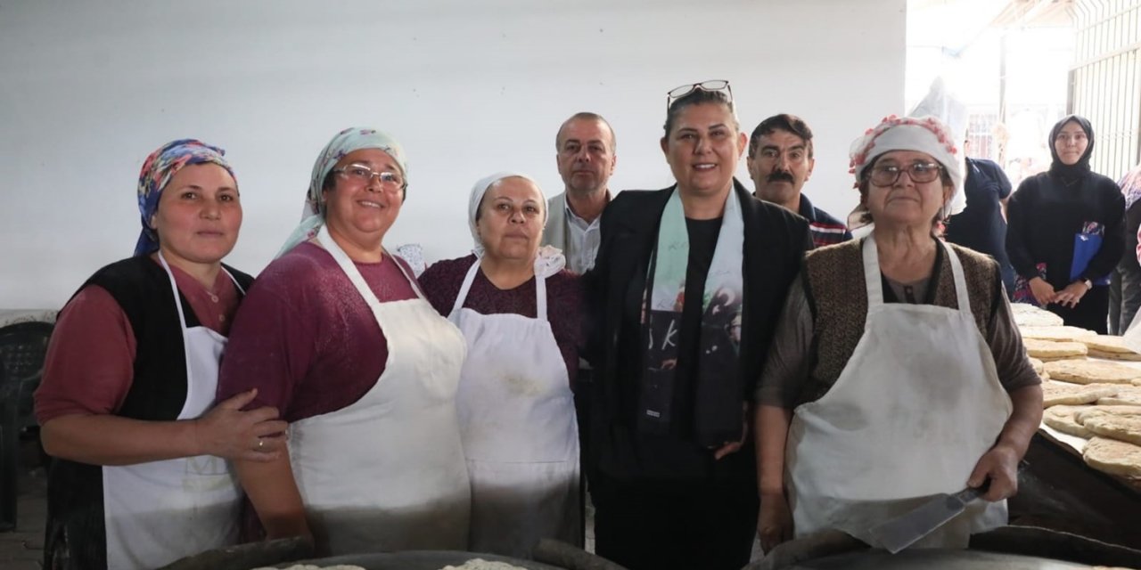 Başkan Çerçioğlu İncirliova pazarında vatandaşlarla buluştu