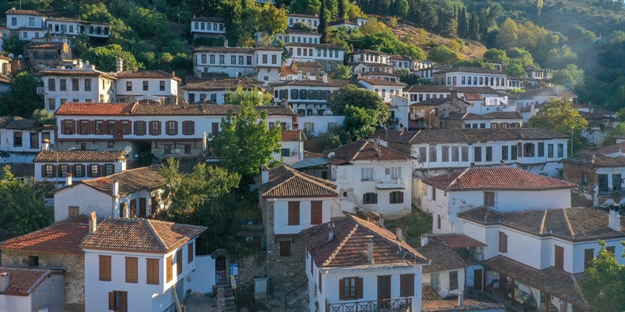 Şirince, dünyanın ’En İyi Turizm Köyü’ seçildi