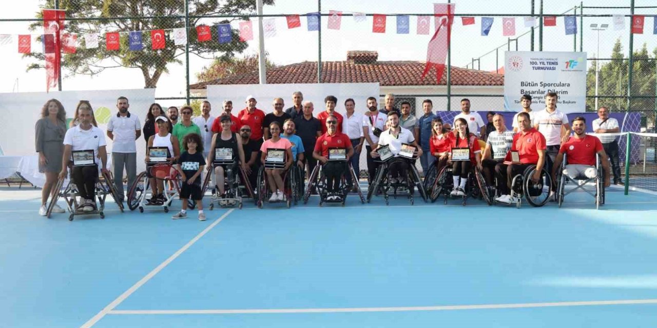 Bodrum’da Tekerlekli Sandalye 100. Yıl Tenis Turnuvası ödül töreni ile son buldu