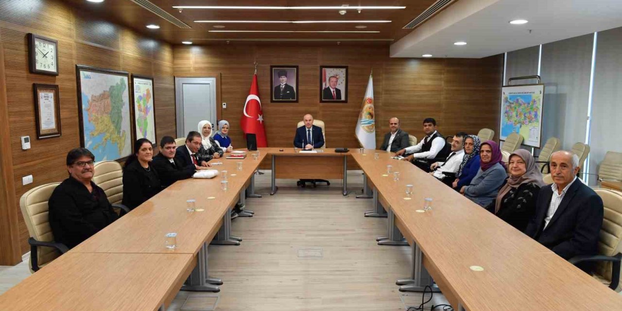 Özel çocuklardan Vali Coşkun’a ziyaret