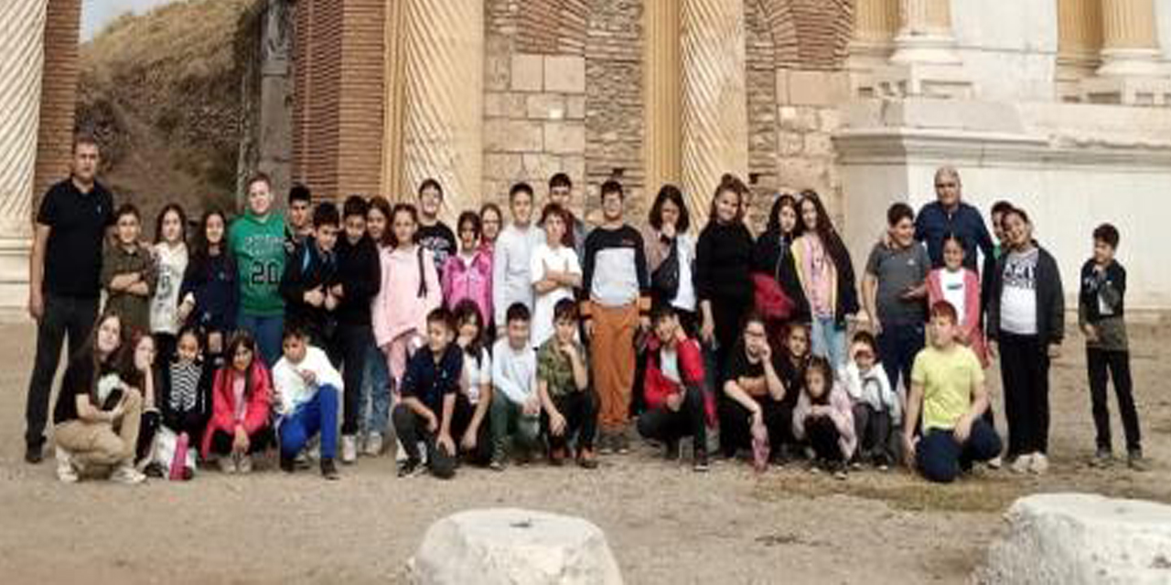 Paranın ilk basıldığı Sardes Antik Kent’te ders işlediler