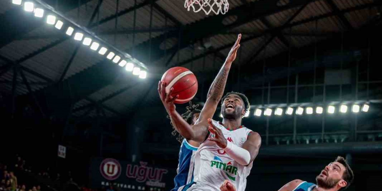 P. Karşıyaka, evinde 2’de 2 yaptı