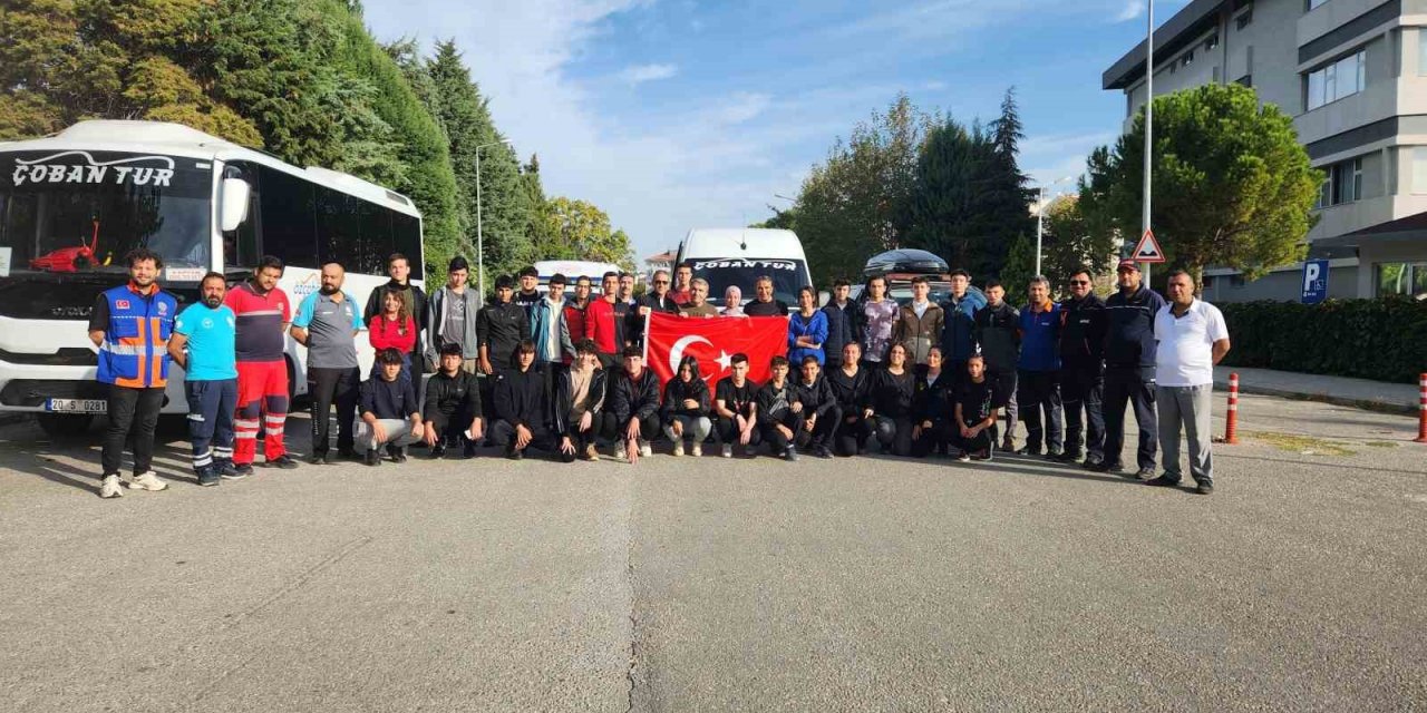 Denizli’de 100. Yıl Gençlik Yürüyüşü gerçekleştirildi