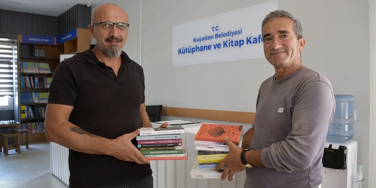 Kütüphane ve Kitap Kafe okuma sevgisi kazandırıyor