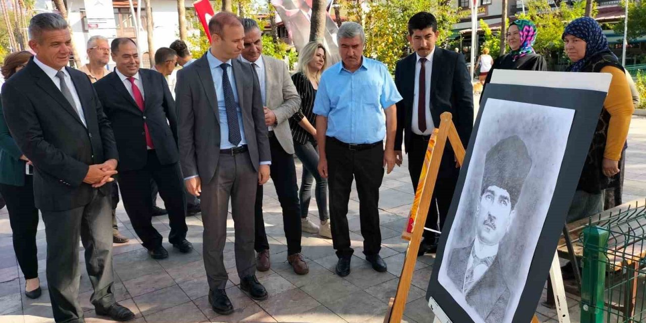 Köyceğiz’de Cumhuriyet’in 100. Yılı Resim Sergisi açıldı