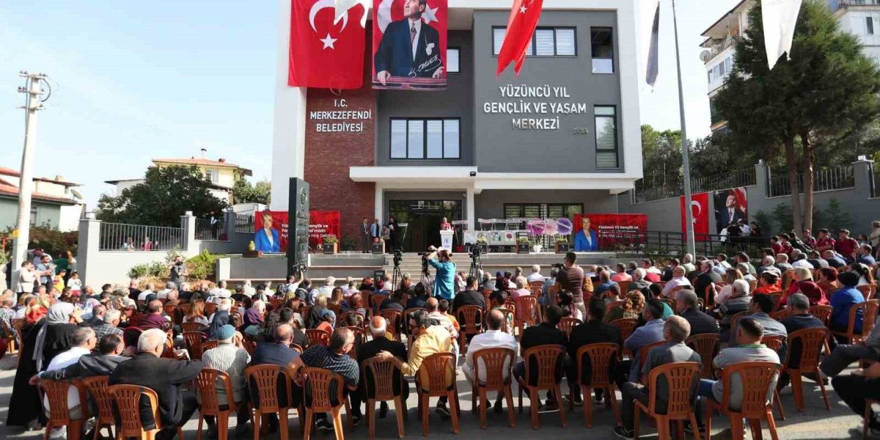 Merkezefendi’de ‘Yüzüncü Yıl Gençlik Merkezi’ hizmete açıldı