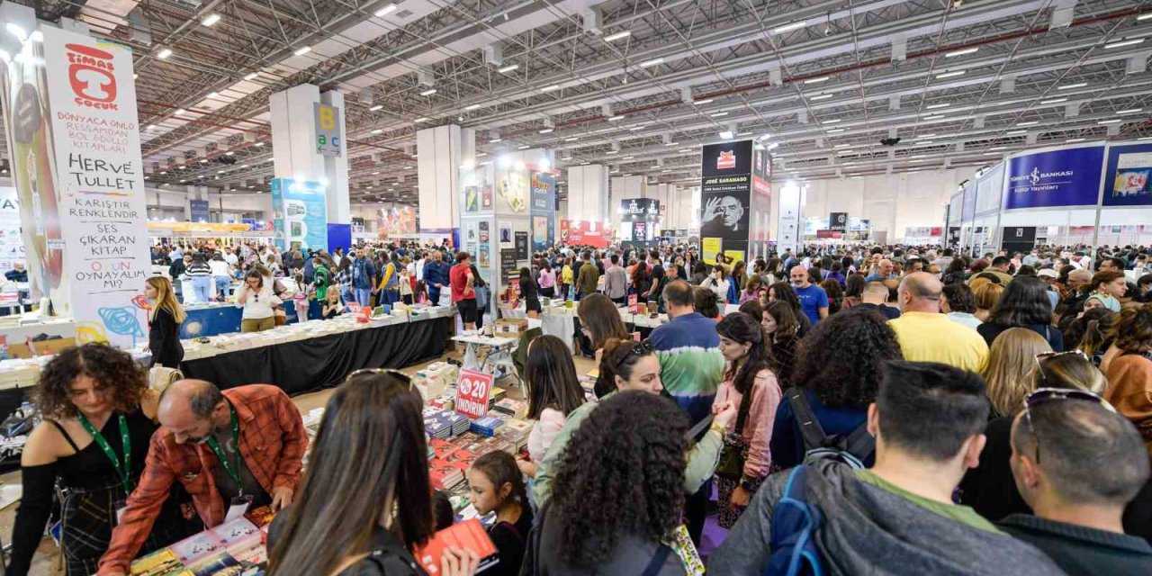 İZKİTAP kitapseverlerle buluşma için gün sayıyor