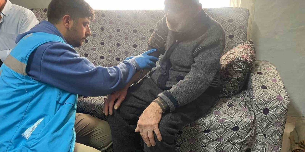 Cumhuriyetin 100. yılında 100 yaşındakilere vefa ziyareti