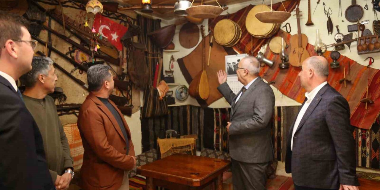 Vali Ömer Faruk Coşkun, Çameli esnafını ziyaret etti