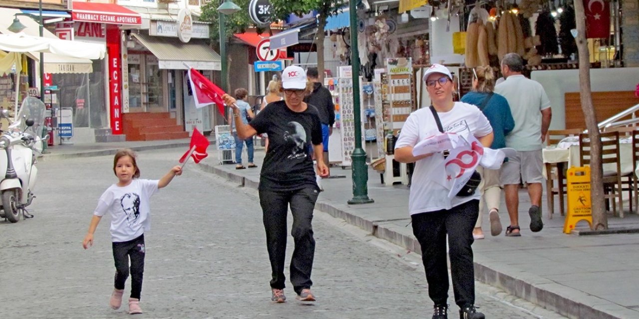 Çeşme’de Cumhuriyet için koştular