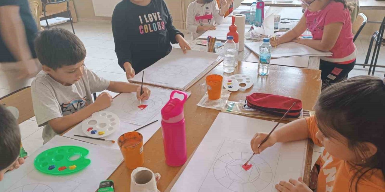 Resim kursuna büyük ilgi