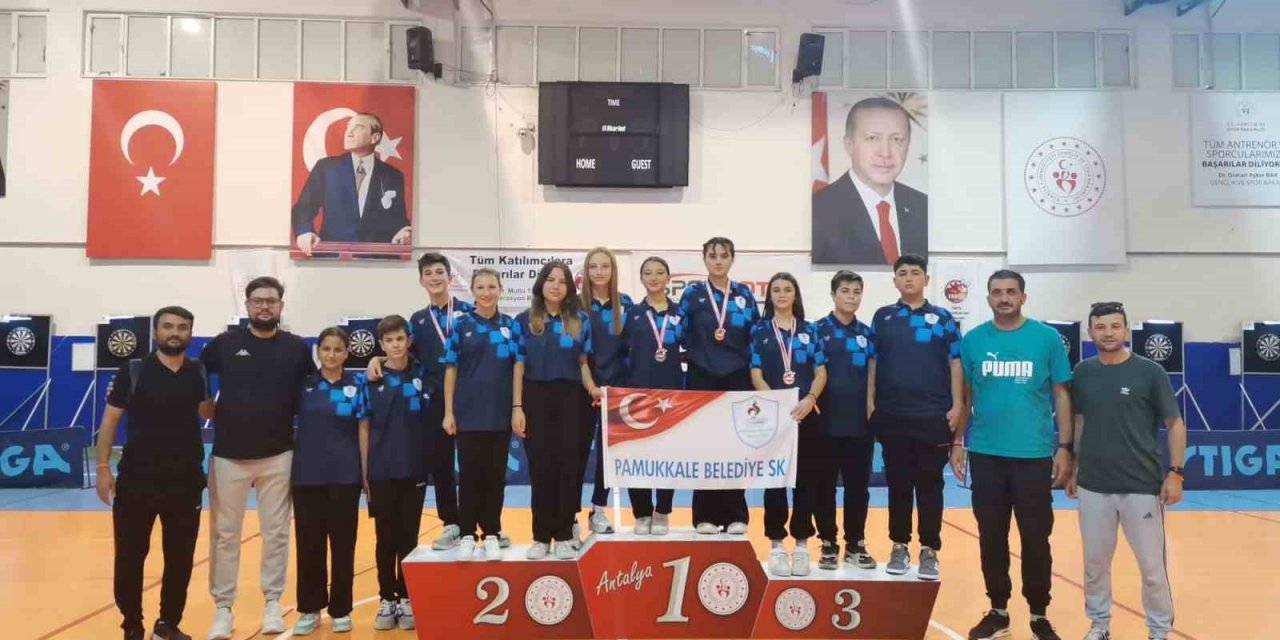 Pamukkaleli dartçılardan 13 madalya